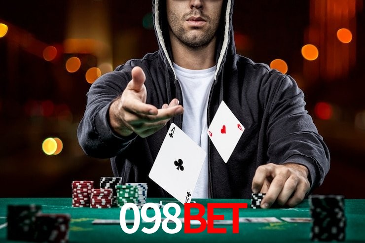 Comparação APP mobile vs versão web da 098bet